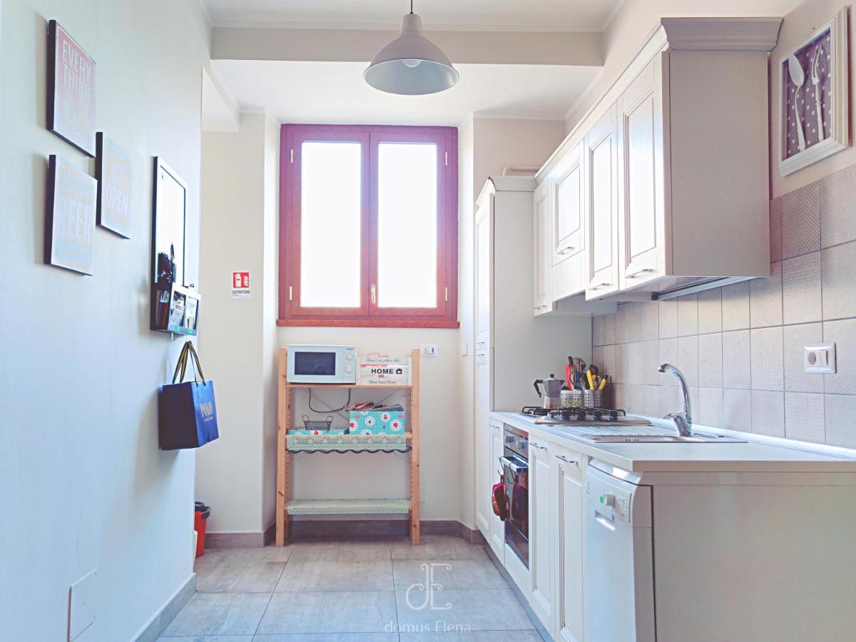 Domus Elena Apartment Rome Exterior photo