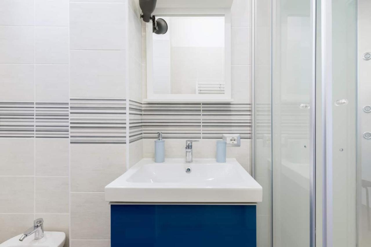 Domus Elena Apartment Rome Exterior photo